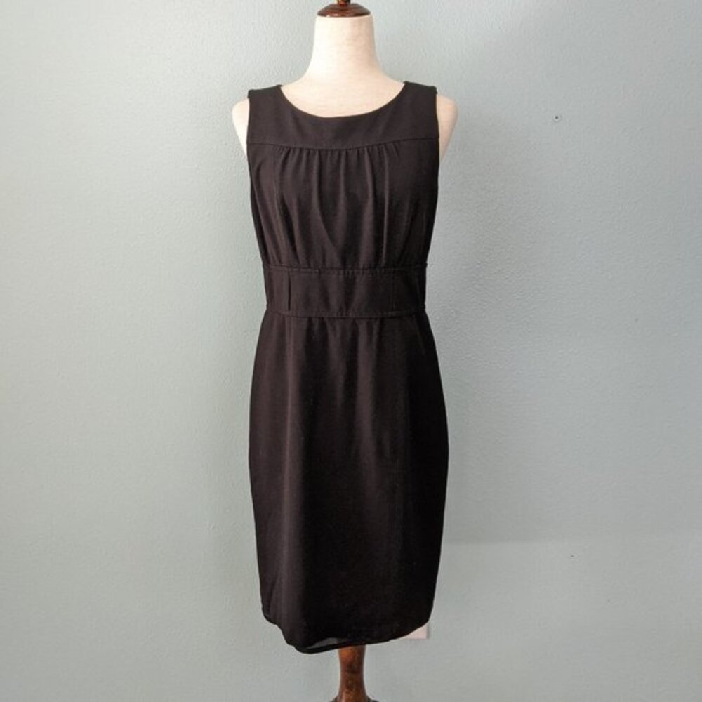 Kay Unger sleeveless black dress 8